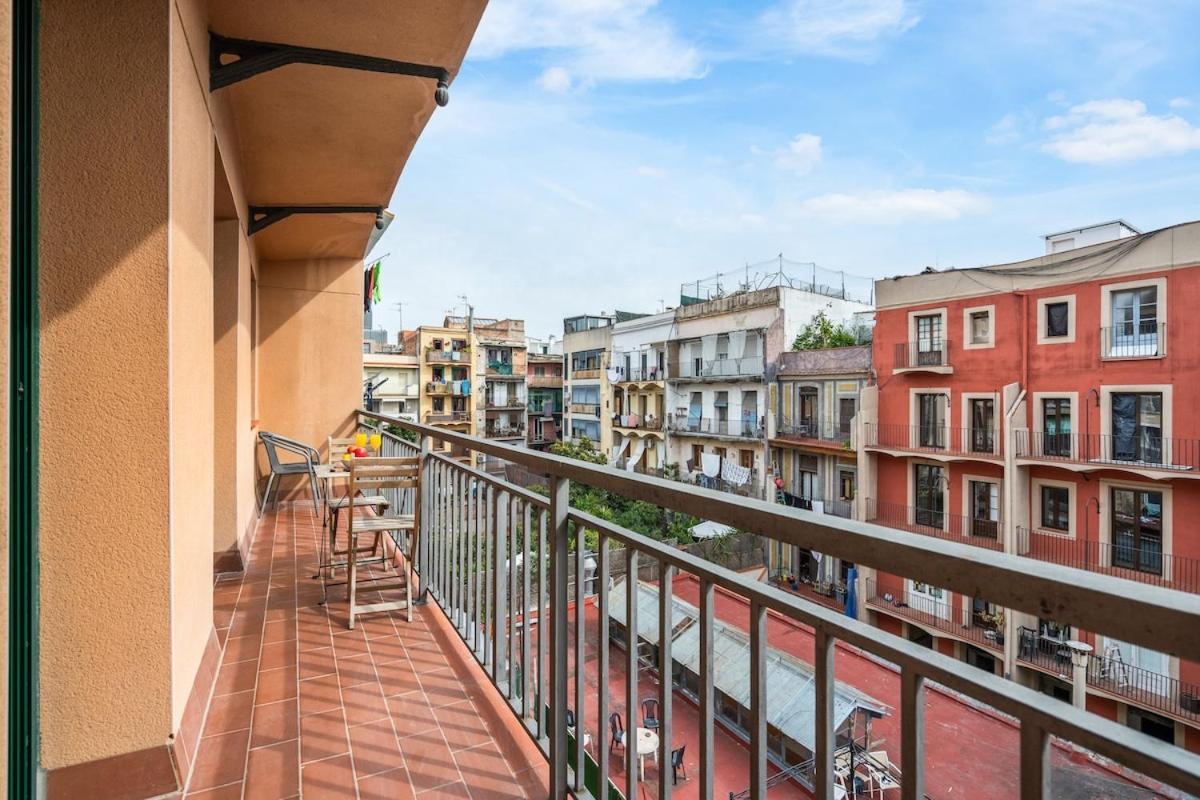 Lodging Apartments Liceu G1 Barcelona Exterior photo